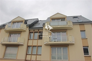 t2 à la location -   22100  LANVALLAY, surface 49 m2 location t2 - UBI480859460